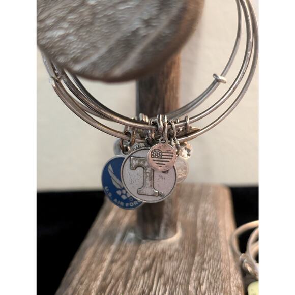 Eleven Alex and Ani Silver Tone Flex Wire Bangle Bracelet Lot - Picture 7 of 10